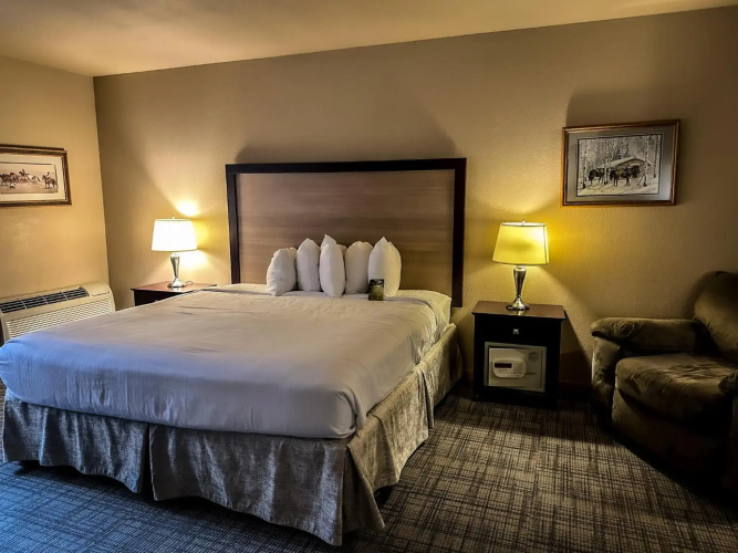 Heritage Inn