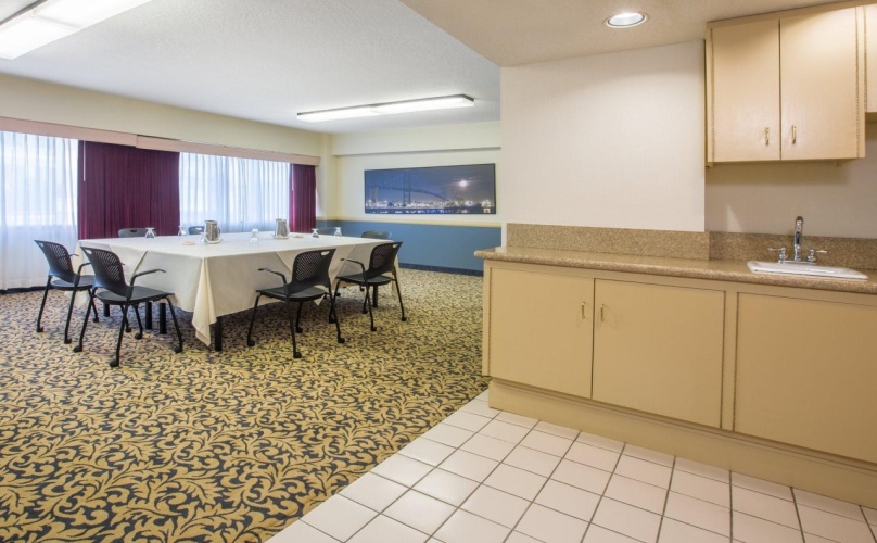 Crowne Plaza Los Angeles Harbor Hotel photo 31