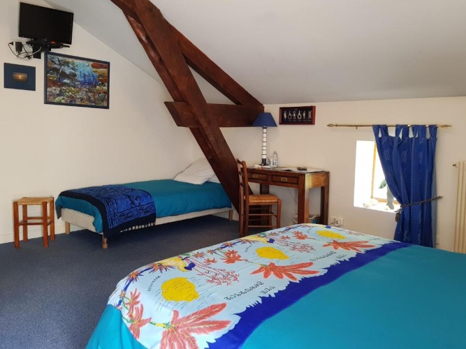 Standard Twin room with view