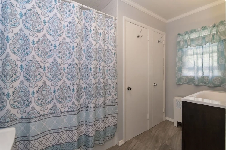 Standard Quadruple Apartment