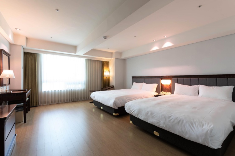 Standard Twin Family room