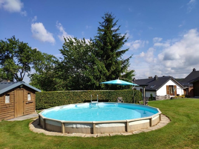 4 Bedrooms Cottage