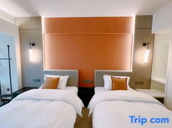 Luxury Twin room