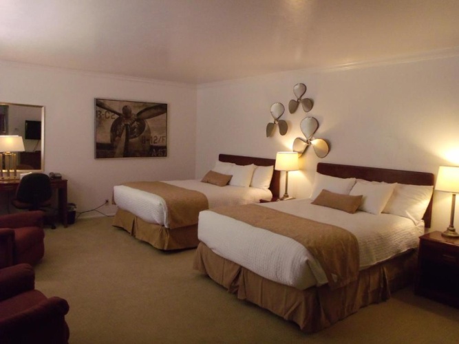 Standard Quadruple room