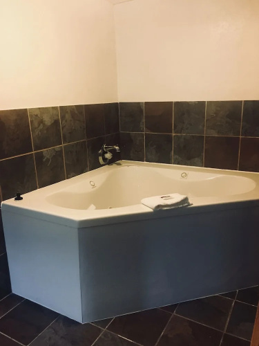 Days Inn And Suites Sherman/de