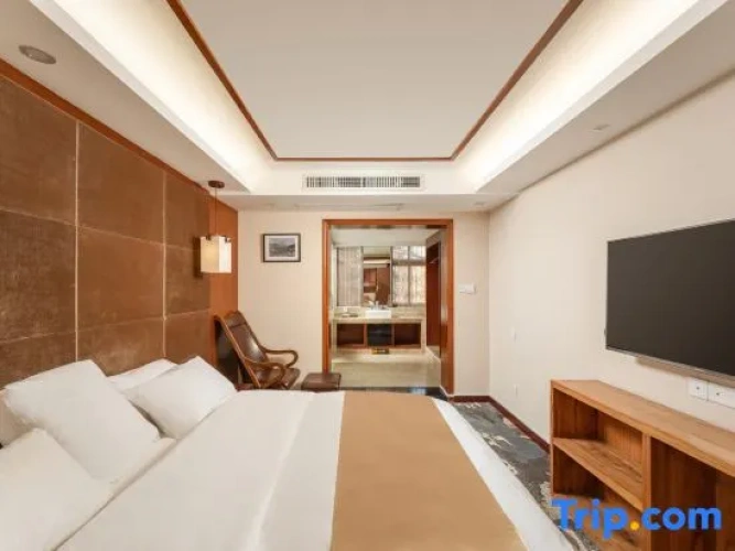 2 Bedrooms Executive Suite