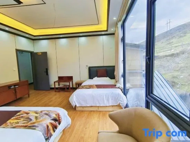 Luxury Twin room