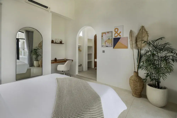 Casa Amor by GORO