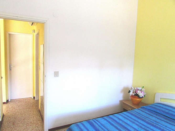2 Bedrooms Villa