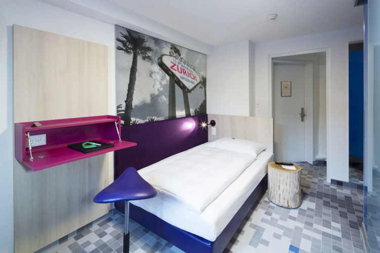 Fred Guest House Hauptbahnhof - Self Check-in