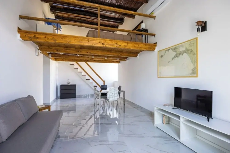 1 Bedroom Apartment with balcony