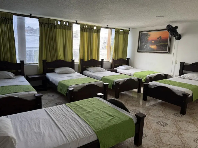 Hotel Inambu