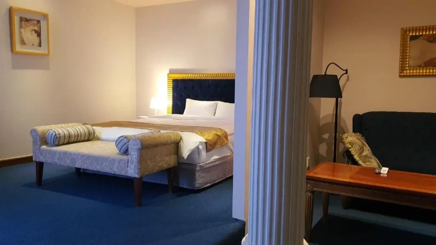 Suite