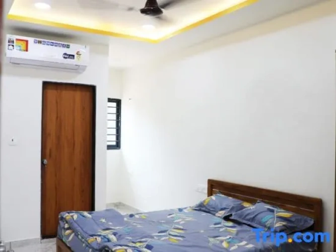 Bed in Dorm