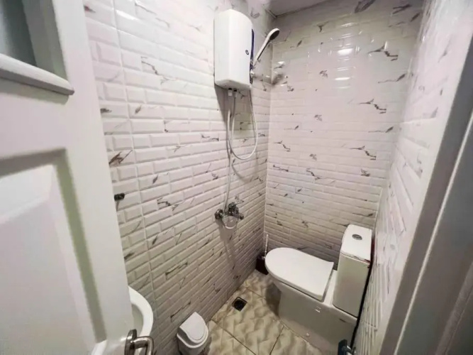 A TINY FLAT IN OLD TOWN AREA 850€ Per mounth