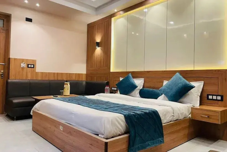 Hotel Shane Avadh