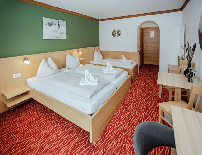 1 Bedroom Classic Triple room