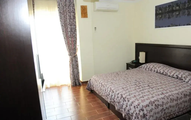 Hotel Leonardo