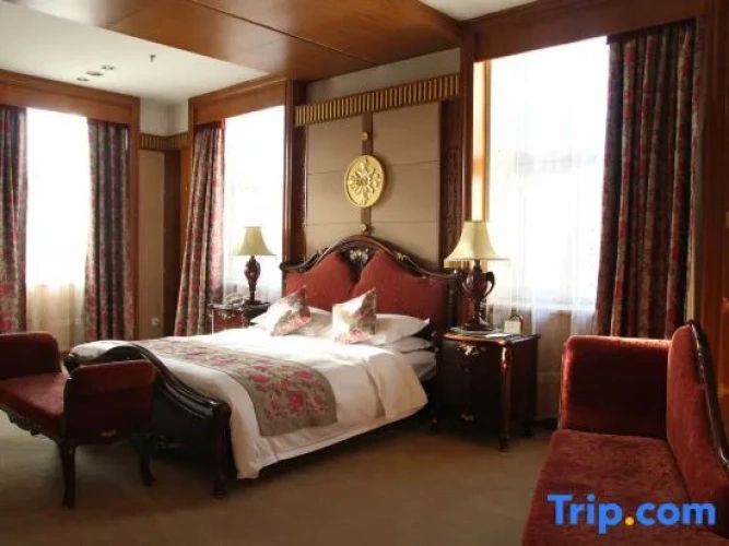 4 Bedrooms Suite