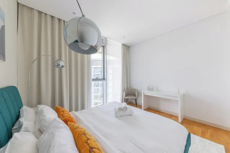 Sea View 2BR Bluewaters