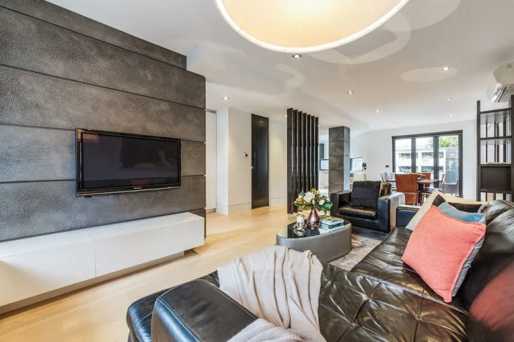 Luxury Designer Townhouse Parking