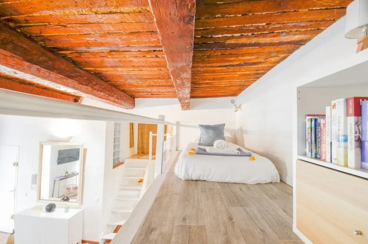 Charming & Central Apartment in Aix