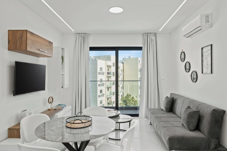 Superior Apartment with city view
