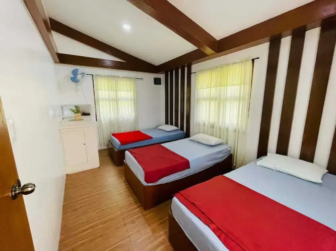 1193 Pinehall Farm Rizal