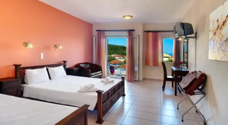 Chrisovalanto Hotel
