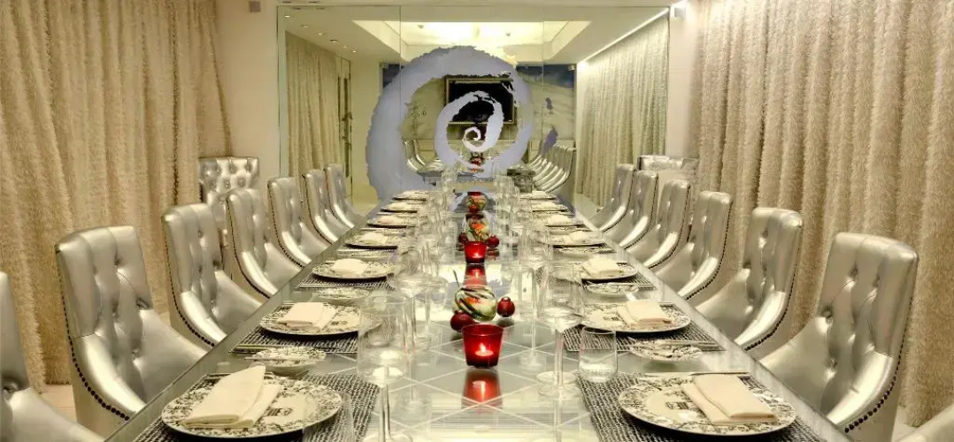 The Luxe Manor