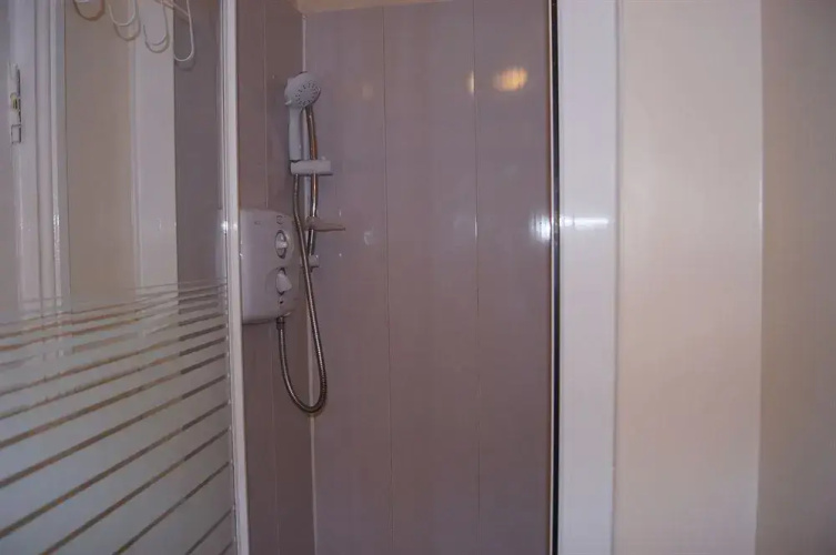 Crompton Hall Holiday Apartments