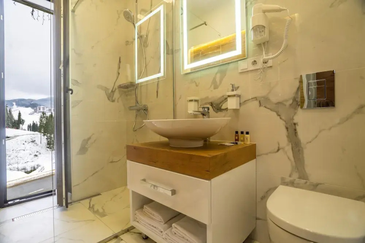 Greitser Elit Chalet