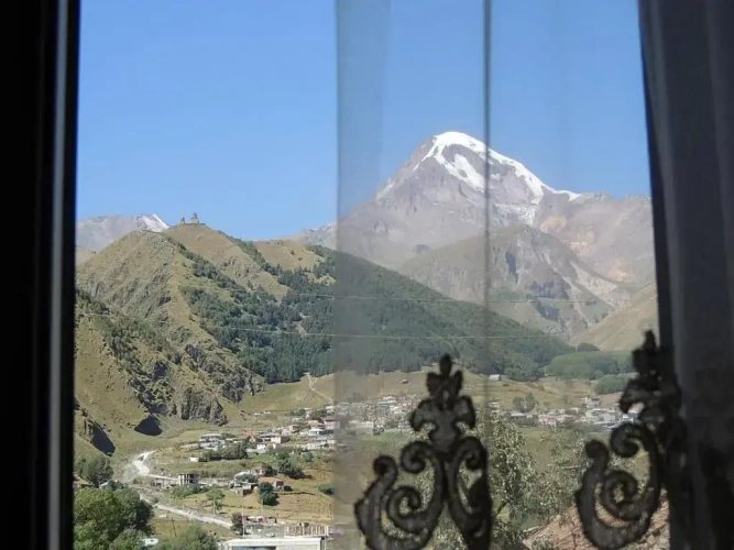 Standard Quadruple room with mountain view