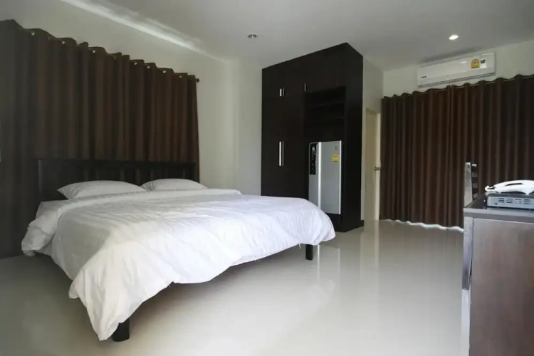 Standard room with balcony