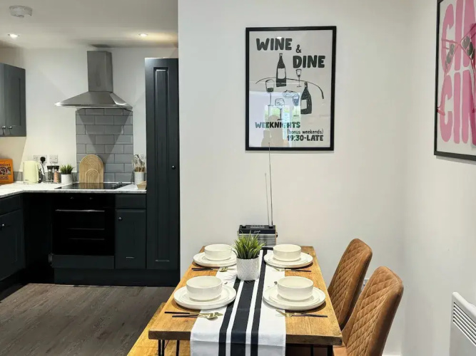 Modern 1-bed Apartment - Sleeps 4 & Central Links