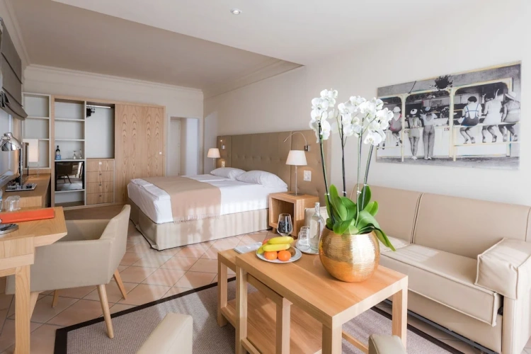 Deluxe room