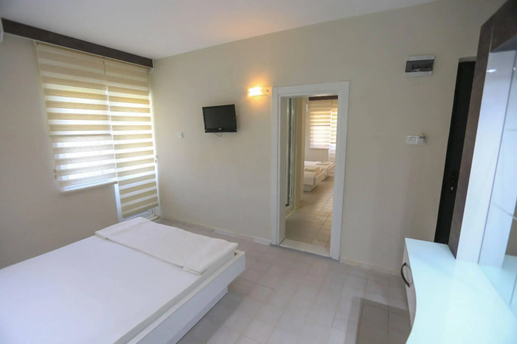 Albos Hotel