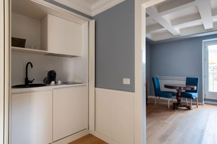 Palazzo De Gregorio Apartments - Iris - CAV/CM
