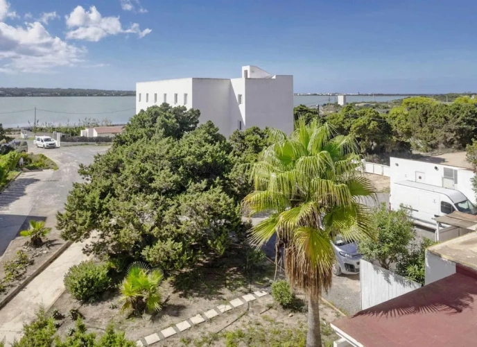 Standard Double room with balcony and with lake view