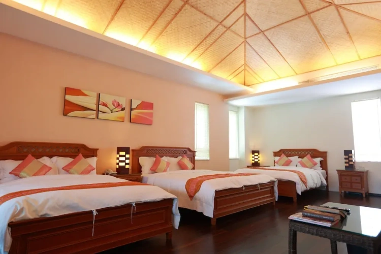 Standard Family room with balcony