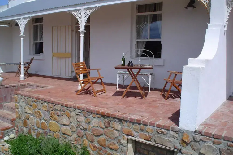 Cottons Cottage