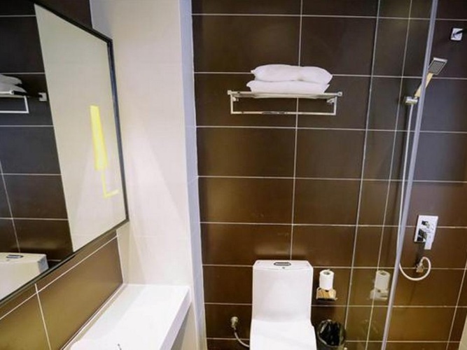 Economy room
