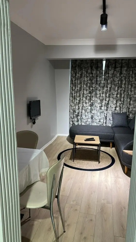 Comfy Flat With Balcony in Esenler