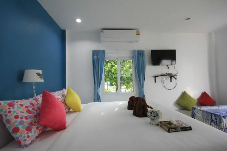 Phannarai House