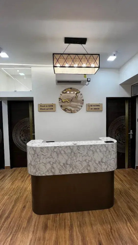 Hotel Divyakashi homestay