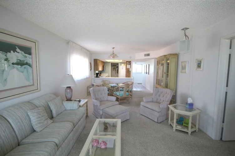 Strandview #304