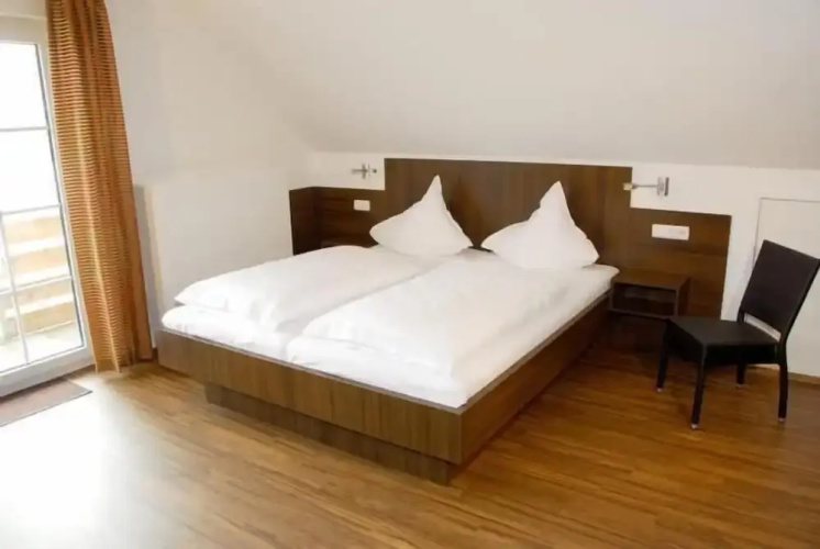 Garni Hotel Henn