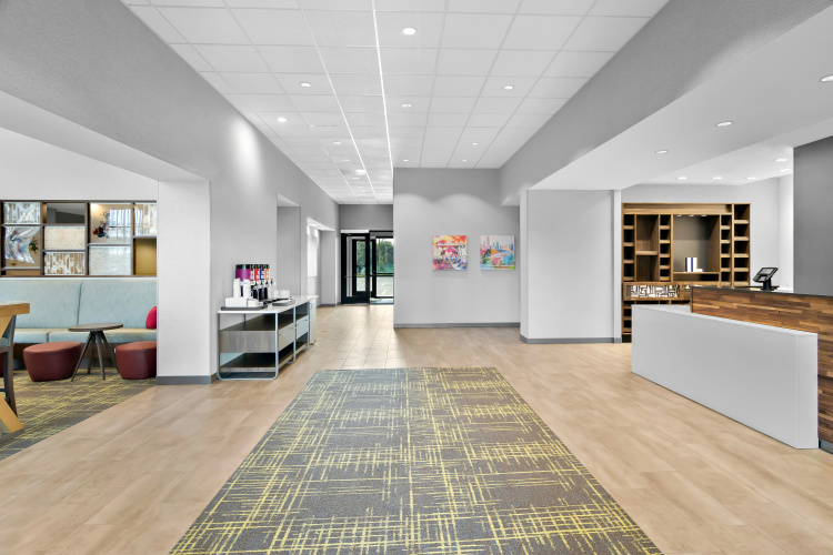 Hampton Inn Suites Chicago Medical District Uic photo 13