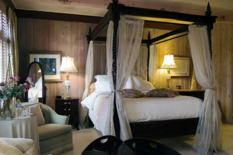 Deluxe Double Suite