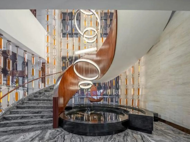 Qianlong Hotel